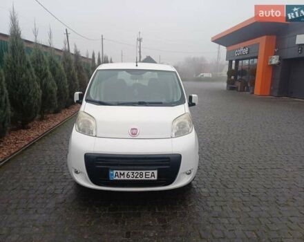 Белый Фиат Кубо, объемом двигателя 1.25 л и пробегом 189 тыс. км за 5900 $, фото 2 на Automoto.ua