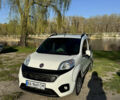 Белый Фиат Кубо, объемом двигателя 1.3 л и пробегом 144 тыс. км за 8500 $, фото 6 на Automoto.ua