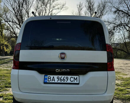 Белый Фиат Кубо, объемом двигателя 1.3 л и пробегом 144 тыс. км за 8500 $, фото 2 на Automoto.ua