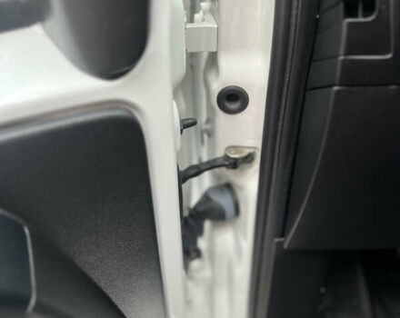 Белый Фиат Кубо, объемом двигателя 1.37 л и пробегом 13 тыс. км за 12699 $, фото 61 на Automoto.ua