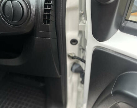 Белый Фиат Кубо, объемом двигателя 1.37 л и пробегом 13 тыс. км за 12699 $, фото 25 на Automoto.ua