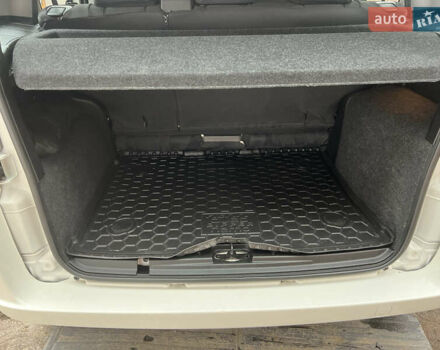 Белый Фиат Кубо, объемом двигателя 1.37 л и пробегом 13 тыс. км за 12699 $, фото 36 на Automoto.ua