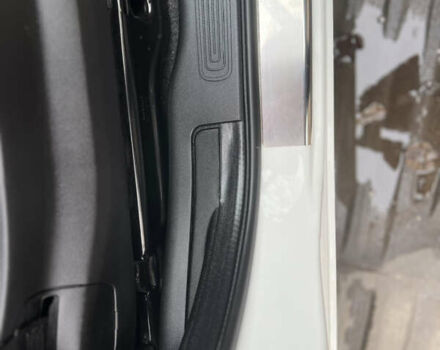 Белый Фиат Кубо, объемом двигателя 1.37 л и пробегом 13 тыс. км за 12699 $, фото 20 на Automoto.ua