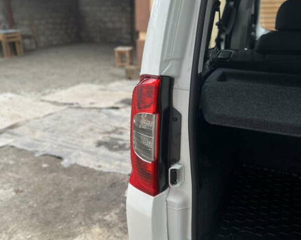 Белый Фиат Кубо, объемом двигателя 1.37 л и пробегом 13 тыс. км за 12699 $, фото 37 на Automoto.ua