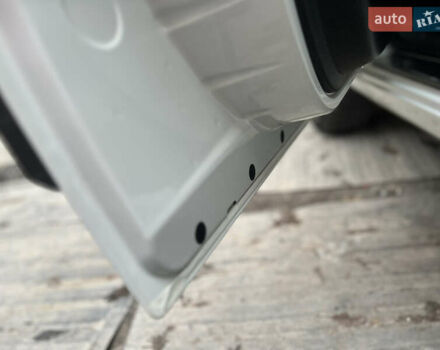 Белый Фиат Кубо, объемом двигателя 1.37 л и пробегом 13 тыс. км за 12699 $, фото 47 на Automoto.ua