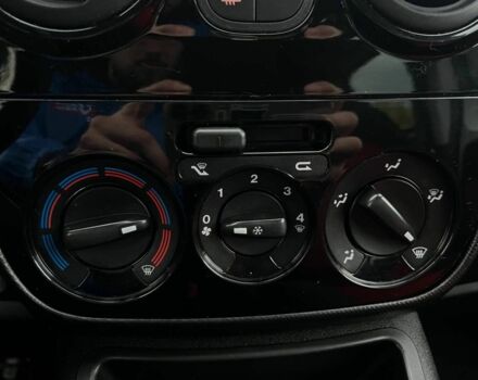 Фиат Кубо 2011 в Кривом Роге на Automoto.ua Белый Фиат Кубо, объемом двигателя 1.3 л и пробегом 205 тыс. км за 4800 $, фото 10 на Automoto.ua