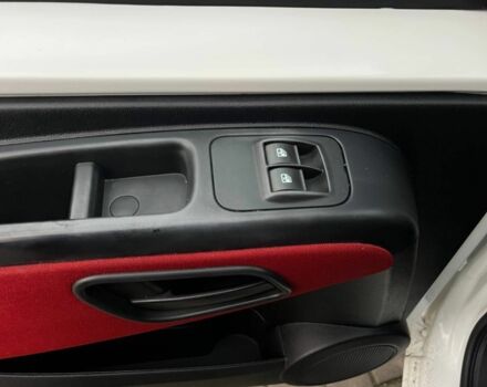 Фиат Кубо 2011 в Кривом Роге на Automoto.ua Белый Фиат Кубо, объемом двигателя 1.3 л и пробегом 205 тыс. км за 4800 $, фото 11 на Automoto.ua