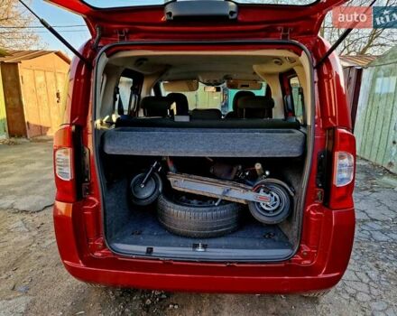 Красный Фиат Кубо, объемом двигателя 1.4 л и пробегом 144 тыс. км за 4500 $, фото 10 на Automoto.ua