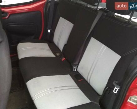 Фиат Кубо 2011 в Ивано-Франковске на Automoto.ua Красный Фиат Кубо, объемом двигателя 1.3 л и пробегом 199 тыс. км за 5099 $, фото 13 на Automoto.ua