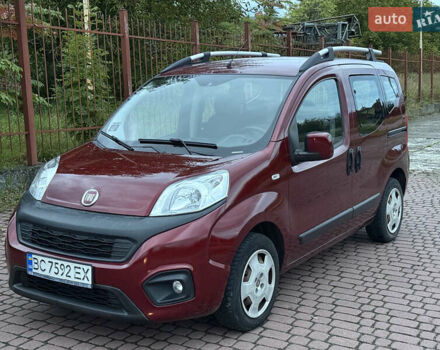 Красный Фиат Кубо, объемом двигателя 1.4 л и пробегом 288 тыс. км за 6400 $, фото 3 на Automoto.ua
