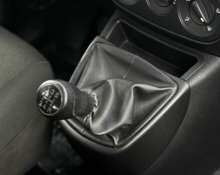 Фіат Кубо 2017 у Летичеве на Automoto.ua Сірий Фіат Кубо, об'ємом двигуна 1.2 л та пробігом 191 тис. км за 6900 $, фото 9 на Automoto.ua