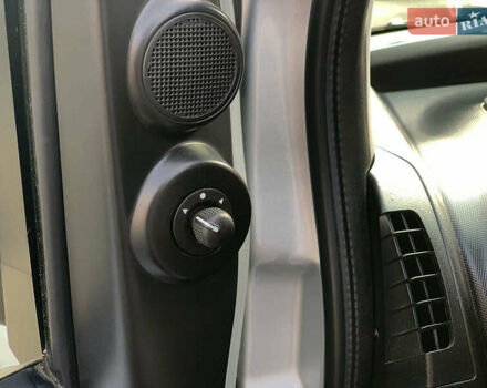 Серый Фиат Кубо, объемом двигателя 1.3 л и пробегом 155 тыс. км за 6690 $, фото 18 на Automoto.ua