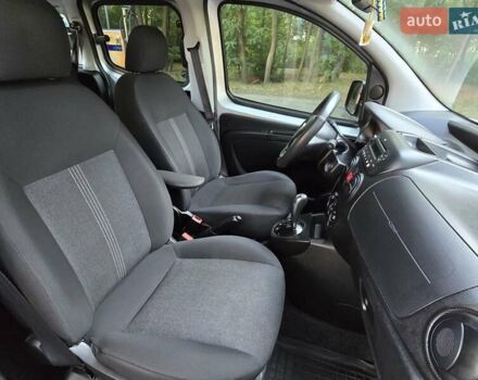 Серый Фиат Кубо, объемом двигателя 1.25 л и пробегом 204 тыс. км за 8700 $, фото 22 на Automoto.ua
