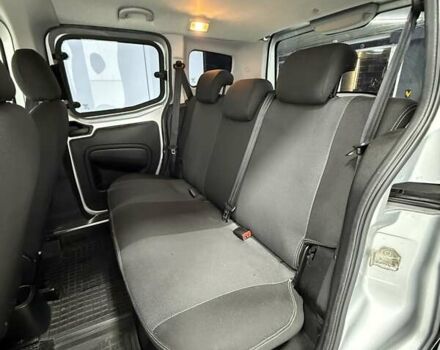 Серый Фиат Кубо, объемом двигателя 1.37 л и пробегом 84 тыс. км за 8900 $, фото 16 на Automoto.ua