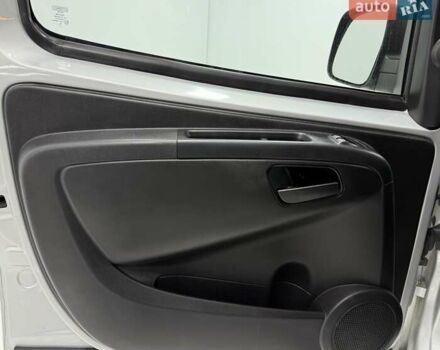 Серый Фиат Кубо, объемом двигателя 1.37 л и пробегом 84 тыс. км за 8900 $, фото 9 на Automoto.ua