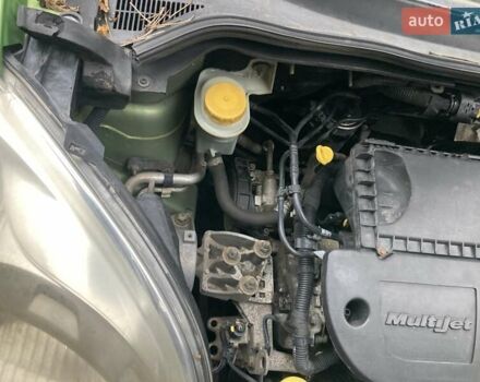 Зеленый Фиат Кубо, объемом двигателя 1.25 л и пробегом 278 тыс. км за 6000 $, фото 11 на Automoto.ua