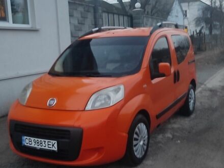 Фиат Кубо 2009 в Прилуках на Automoto.ua Оранжевый Фиат Кубо, объемом двигателя 1.4 л и пробегом 370 тыс. км за 3700 $, фото 1 на Automoto.ua