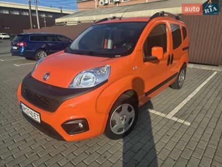 Фіат Кубо 2019 у Черкасах на Automoto.ua Помаранчевий Фіат Кубо, об'ємом двигуна 1.37 л та пробігом 52 тис. км за 9800 $, фото 1 на Automoto.ua