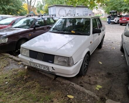 Белый Фиат Регата, объемом двигателя 1.7 л и пробегом 250 тыс. км за 1300 $, фото 1 на Automoto.ua