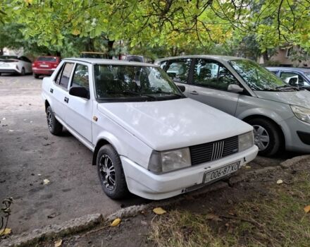 Белый Фиат Регата, объемом двигателя 1.7 л и пробегом 250 тыс. км за 1300 $, фото 1 на Automoto.ua