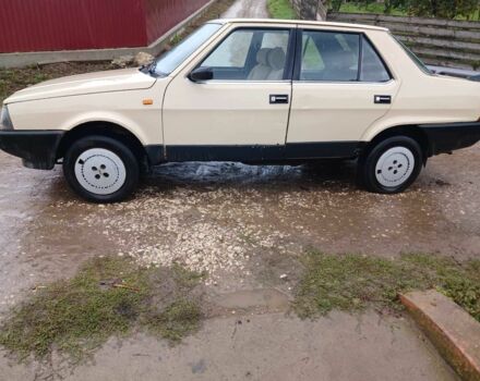Фиат Регата 1988 в Черновцах на Automoto.ua Бежевый Фиат Регата, объемом двигателя 1 л и пробегом 240 тыс. км за 528 $, фото 6 на Automoto.ua