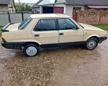 Фиат Регата 1988 в Черновцах на Automoto.ua Бежевый Фиат Регата, объемом двигателя 1 л и пробегом 240 тыс. км за 528 $, фото 3 на Automoto.ua