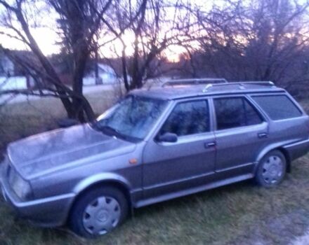 Серый Фиат Регата, объемом двигателя 1.5 л и пробегом 240 тыс. км за 800 $, фото 1 на Automoto.ua