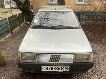 Фиат Регата 1988 в Переяславе-Хмельницком на Automoto.ua Серый Фиат Регата, объемом двигателя 1.7 л и пробегом 300 тыс. км за 400 $, фото 1 на Automoto.ua