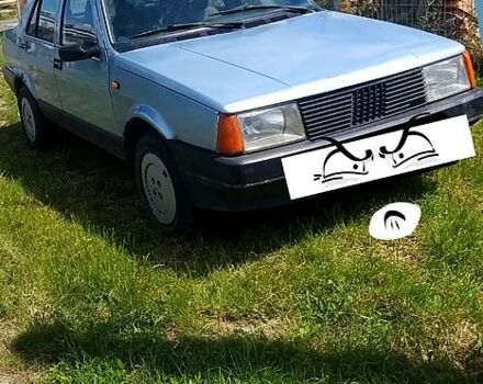Синий Фиат Регата, объемом двигателя 1.6 л и пробегом 200 тыс. км за 800 $, фото 2 на Automoto.ua