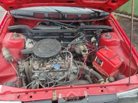 Красный Фиат Ритмо, объемом двигателя 1 л и пробегом 314 тыс. км за 1000 $, фото 1 на Automoto.ua