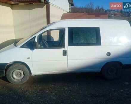 Белый Фиат Скудо, объемом двигателя 1.9 л и пробегом 417 тыс. км за 2400 $, фото 2 на Automoto.ua