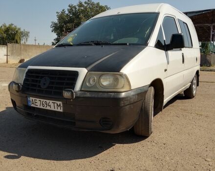 Белый Фиат Скудо, объемом двигателя 2 л и пробегом 400 тыс. км за 2900 $, фото 1 на Automoto.ua