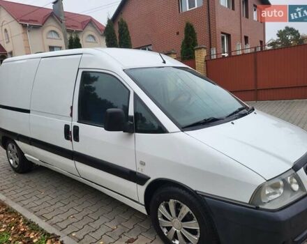 Белый Фиат Скудо, объемом двигателя 2 л и пробегом 300 тыс. км за 3600 $, фото 10 на Automoto.ua