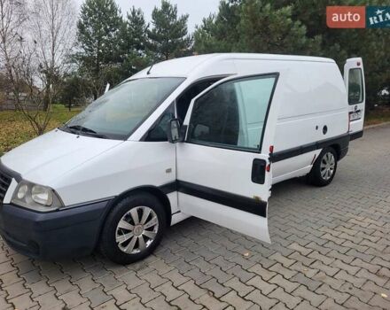 Белый Фиат Скудо, объемом двигателя 2 л и пробегом 300 тыс. км за 3600 $, фото 45 на Automoto.ua