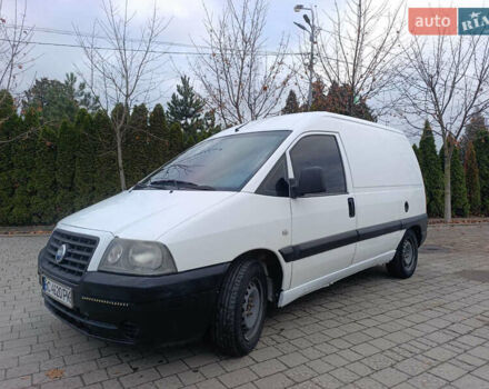 Белый Фиат Скудо, объемом двигателя 1.87 л и пробегом 350 тыс. км за 2750 $, фото 1 на Automoto.ua