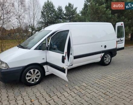 Белый Фиат Скудо, объемом двигателя 2 л и пробегом 300 тыс. км за 3600 $, фото 48 на Automoto.ua