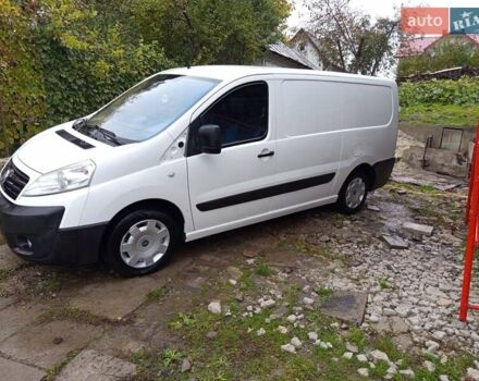 Белый Фиат Скудо, объемом двигателя 2 л и пробегом 220 тыс. км за 8000 $, фото 5 на Automoto.ua