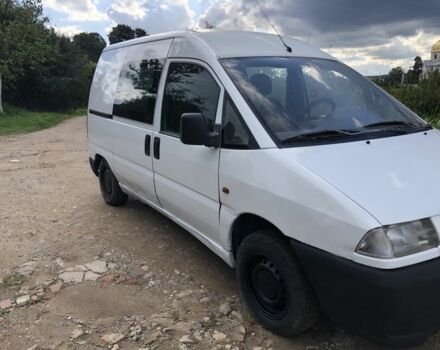 Белый Фиат Скудо, объемом двигателя 1.9 л и пробегом 350 тыс. км за 2500 $, фото 2 на Automoto.ua
