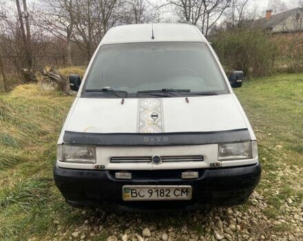 Білий Фіат Скудо, об'ємом двигуна 1.9 л та пробігом 374 тис. км за 1500 $, фото 1 на Automoto.ua