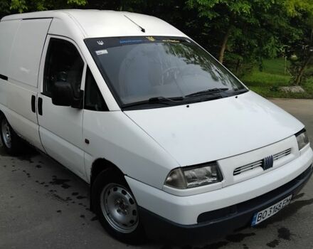 Белый Фиат Скудо, объемом двигателя 2 л и пробегом 300 тыс. км за 2700 $, фото 3 на Automoto.ua