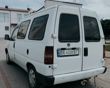 Белый Фиат Скудо, объемом двигателя 1.9 л и пробегом 470 тыс. км за 2400 $, фото 1 на Automoto.ua