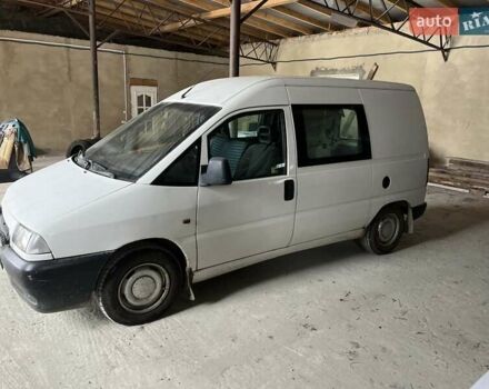 Белый Фиат Скудо, объемом двигателя 1.9 л и пробегом 310 тыс. км за 2100 $, фото 3 на Automoto.ua