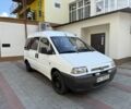 Белый Фиат Скудо, объемом двигателя 1.9 л и пробегом 400 тыс. км за 2150 $, фото 1 на Automoto.ua