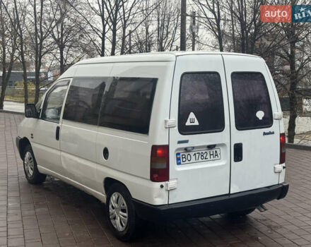 Белый Фиат Скудо, объемом двигателя 1.91 л и пробегом 405 тыс. км за 2350 $, фото 4 на Automoto.ua