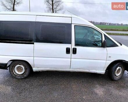 Белый Фиат Скудо, объемом двигателя 1.9 л и пробегом 400 тыс. км за 3400 $, фото 1 на Automoto.ua