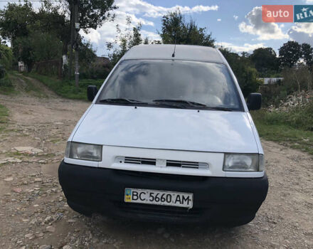 Белый Фиат Скудо, объемом двигателя 1.91 л и пробегом 350 тыс. км за 2700 $, фото 1 на Automoto.ua