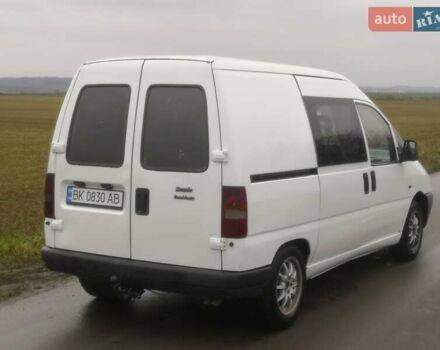 Белый Фиат Скудо, объемом двигателя 1.9 л и пробегом 400 тыс. км за 3000 $, фото 3 на Automoto.ua