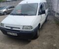 Белый Фиат Скудо, объемом двигателя 1 л и пробегом 447 тыс. км за 2000 $, фото 1 на Automoto.ua