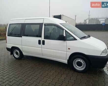 Белый Фиат Скудо, объемом двигателя 1.91 л и пробегом 390 тыс. км за 3850 $, фото 2 на Automoto.ua