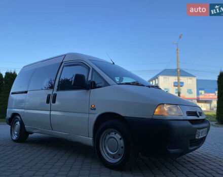 Белый Фиат Скудо, объемом двигателя 2 л и пробегом 299 тыс. км за 2550 $, фото 19 на Automoto.ua